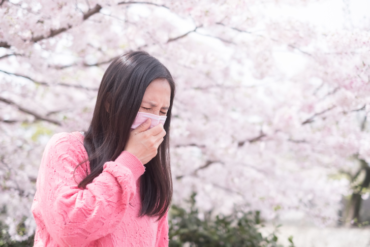 【保存版】花粉症の対処法3選｜症状を悪化させるNG習慣とは？